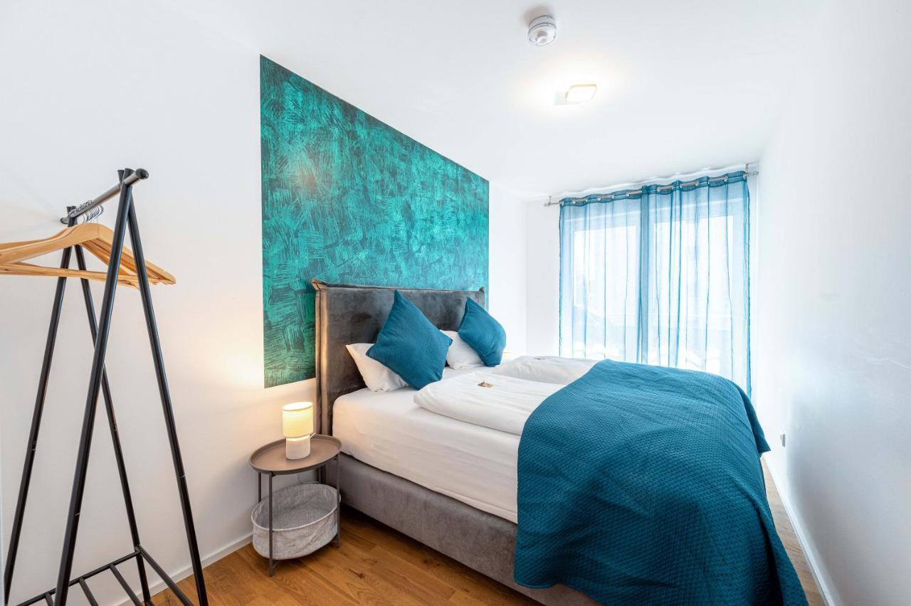 Lit Living: Luxus - Box Spring - Parking - Terrace Apartment ลุดวิกส์ฮาเฟน อัม ไรน์ ภายนอก รูปภาพ