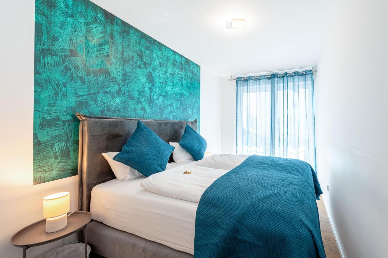 Lit Living: Luxus - Box Spring - Parking - Terrace Apartment ลุดวิกส์ฮาเฟน อัม ไรน์ ห้อง รูปภาพ